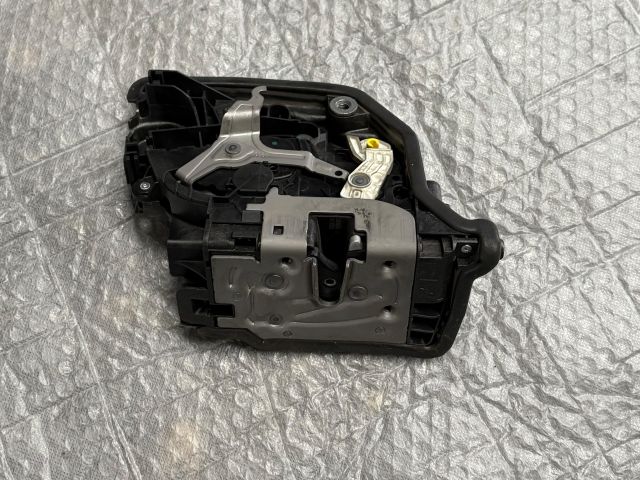 bontott BMW X1 Jobb első Ajtózár