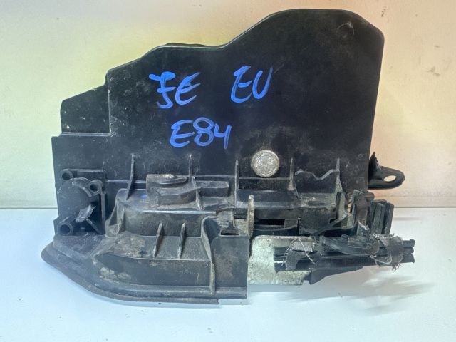 bontott BMW X1 Jobb első Ajtózár