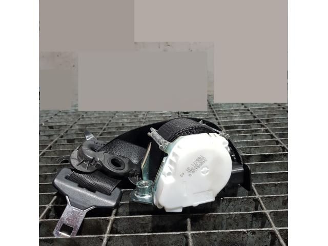 bontott BMW X1 Jobb első Biztonsági Öv