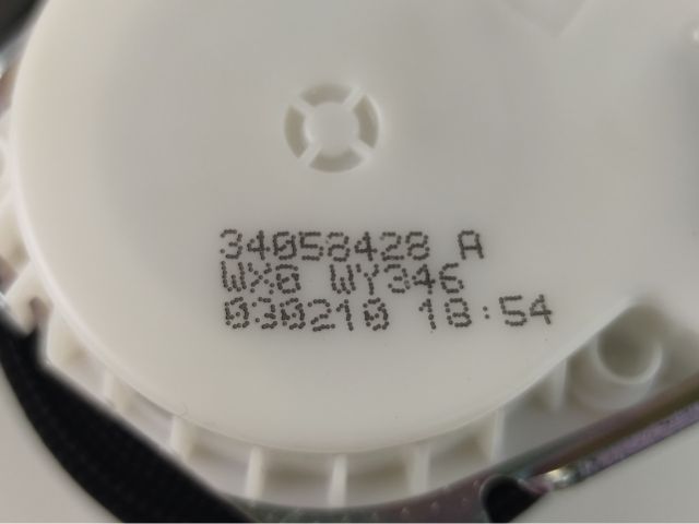 bontott BMW X1 Jobb első Biztonsági Öv