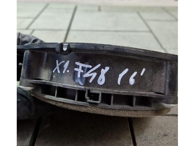 bontott BMW X1 Jobb első Hangszóró