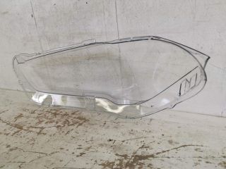 bontott BMW X1 Jobb első Lámpabúra