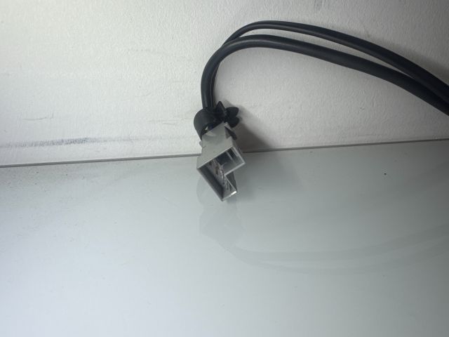 bontott BMW X1 Jobb első Övfeszítő