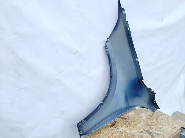 bontott BMW X1 Jobb első Sárvédő