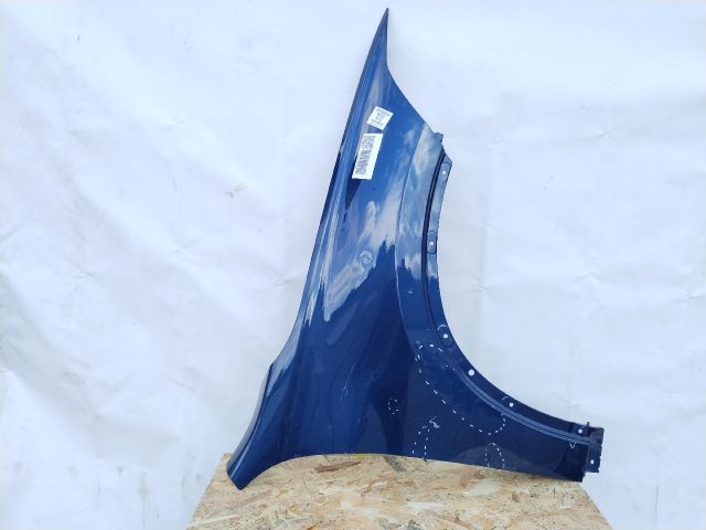 bontott BMW X1 Jobb első Sárvédő