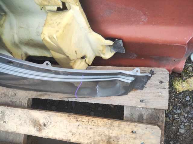 bontott BMW X1 Jobb első Sárvédő