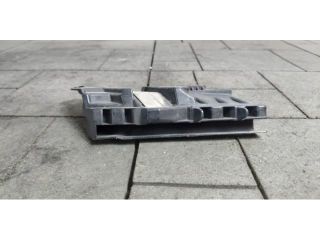 bontott BMW X1 Jobb Fényszóró Tartó