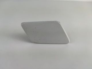 bontott BMW X1 Jobb Fényszórómosó Fedél