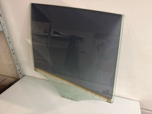 bontott BMW X1 Jobb hátsó Ablak