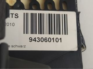 bontott BMW X1 Jobb hátsó Ajtó Kárpit Könyöklő