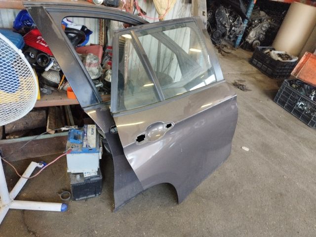 bontott BMW X1 Jobb hátsó Ajtó (Üres lemez)