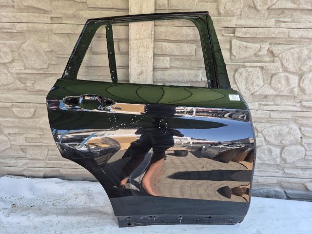 bontott BMW X1 Jobb hátsó Ajtó (Üres lemez)