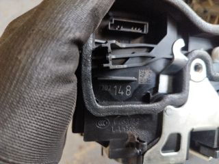 bontott BMW X1 Jobb hátsó Ajtózár