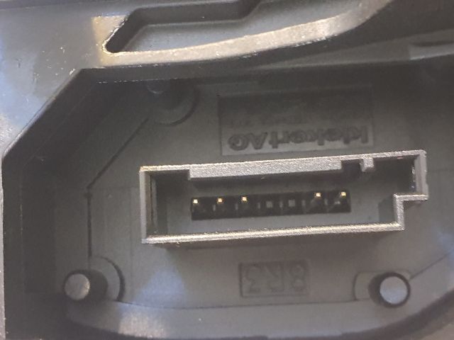 bontott BMW X1 Jobb hátsó Ajtózár