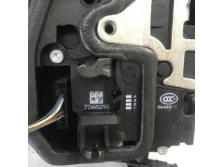 bontott BMW X1 Jobb hátsó Ajtózár