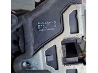 bontott BMW X1 Jobb hátsó Ajtózár