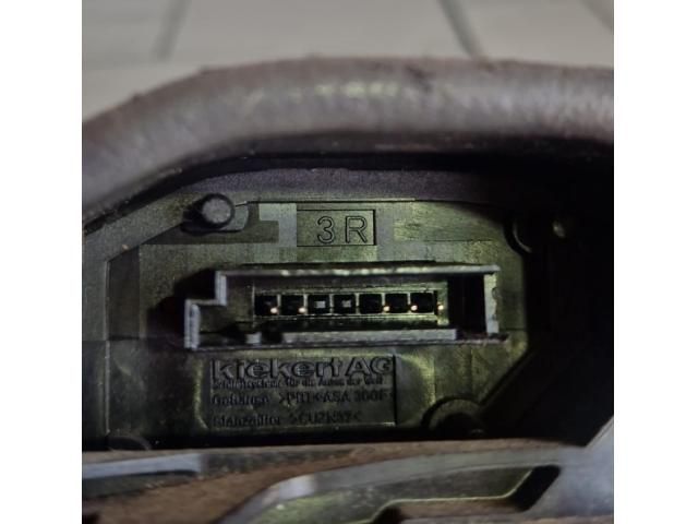 bontott BMW X1 Jobb hátsó Ajtózár