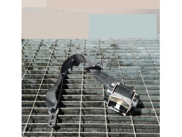 bontott BMW X1 Jobb hátsó Biztonsági Öv