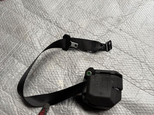bontott BMW X1 Jobb hátsó Biztonsági Öv