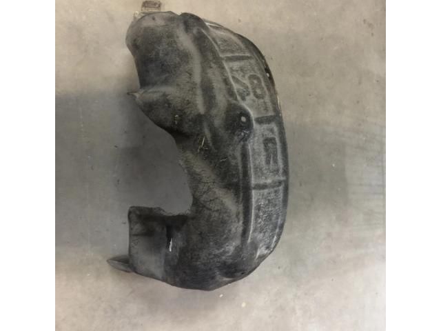 bontott BMW X1 Jobb hátsó Dobbetét (Kerékjárati, Műanyag)