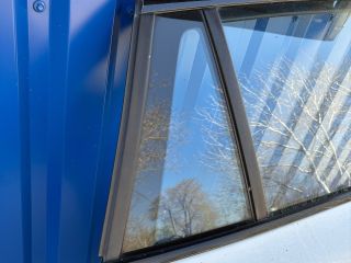 bontott BMW X1 Jobb hátsó Fixüveg (Ajtóban)