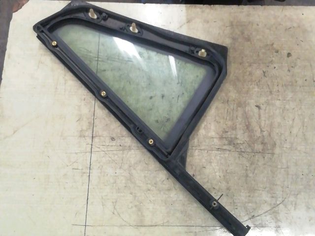 bontott BMW X1 Jobb hátsó Fixüveg (Ajtóban)