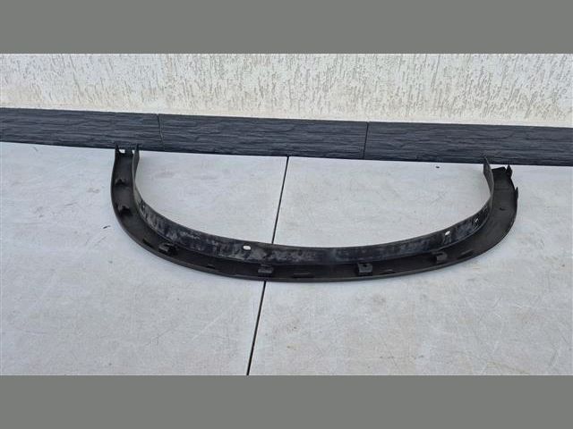 bontott BMW X1 Jobb hátsó Sárvédő Díszléc