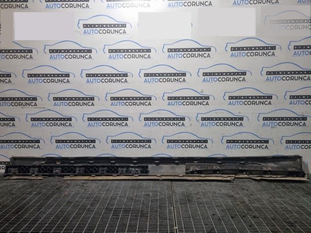 bontott BMW X1 Jobb Küszöb