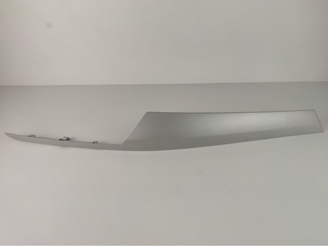 bontott BMW X1 Jobb Műszerfal Díszléc