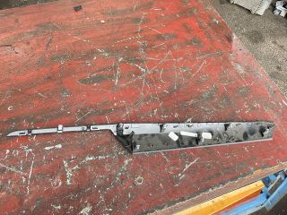 bontott BMW X1 Jobb Műszerfal Díszléc