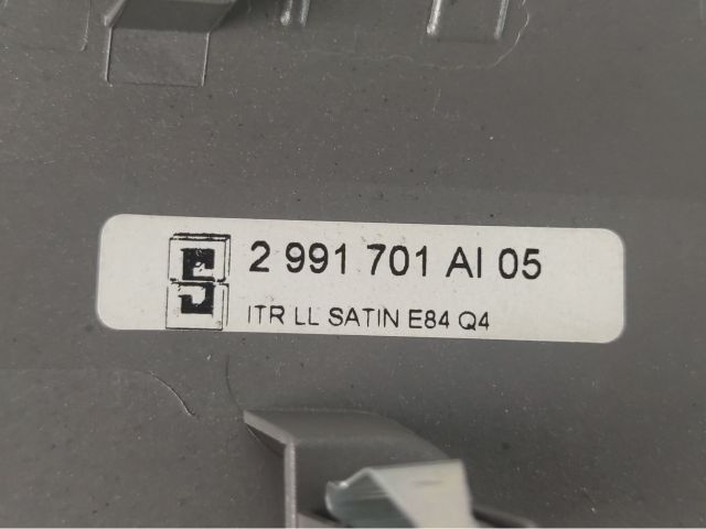 bontott BMW X1 Jobb Műszerfal Díszléc