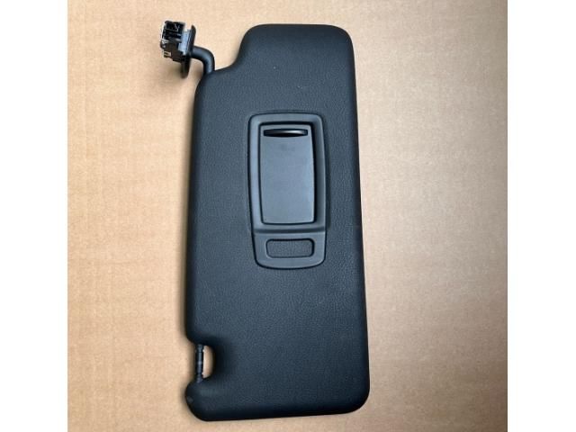 bontott BMW X1 Jobb Napellenző