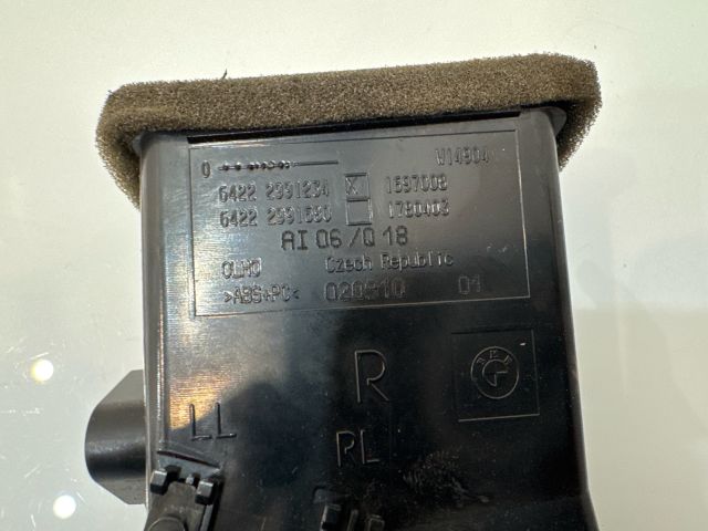 bontott BMW X1 Jobb Szellőző