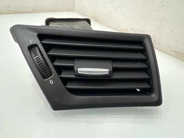 bontott BMW X1 Jobb Szellőző