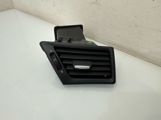 bontott BMW X1 Jobb Szellőző