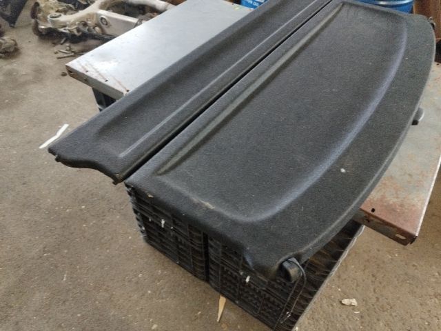 bontott BMW X1 Kalaptartó