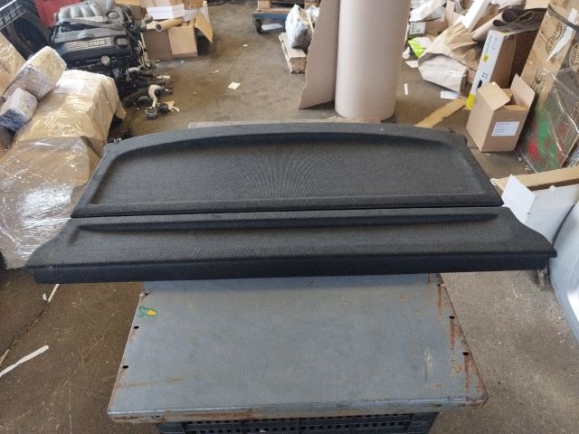 bontott BMW X1 Kalaptartó