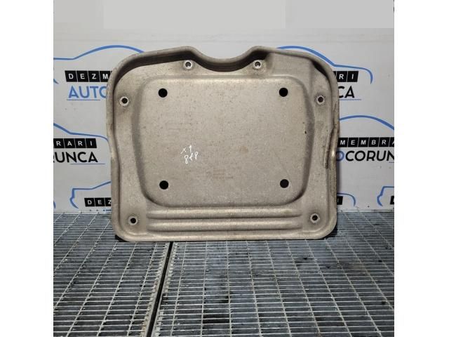 bontott BMW X1 Kartervédő