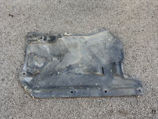 bontott BMW X1 Kartervédő