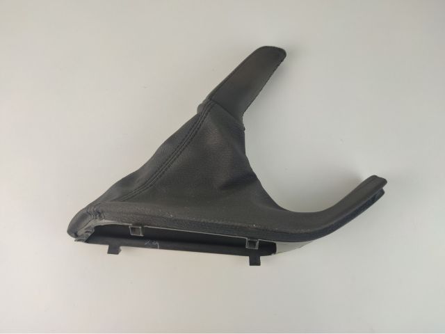 bontott BMW X1 Kézifék Szoknya