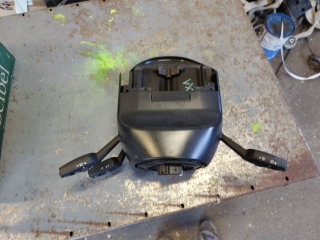 bontott BMW X1 Komplett Kormánykapcsoló (Bajuszkapcsoló)