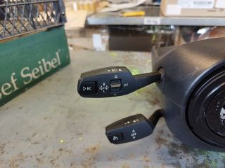 bontott BMW X1 Komplett Kormánykapcsoló (Bajuszkapcsoló)