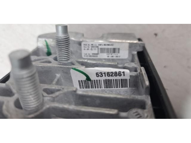 bontott BMW X1 Könyöklő