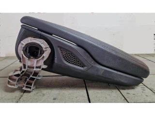 bontott BMW X1 Könyöklő