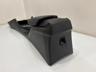 bontott BMW X1 Könyöklő