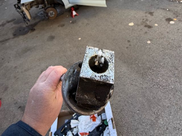 bontott BMW X1 Kormányszár