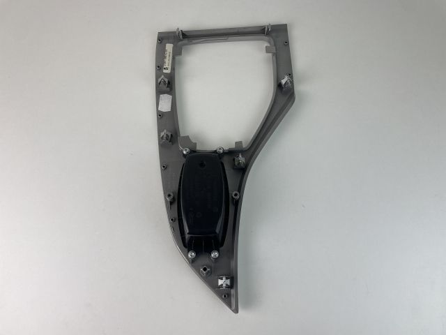 bontott BMW X1 Középkonzol Keret