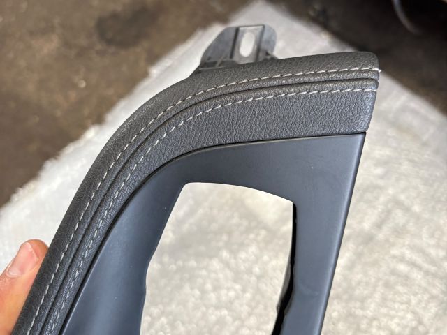 bontott BMW X1 Középkonzol Keret