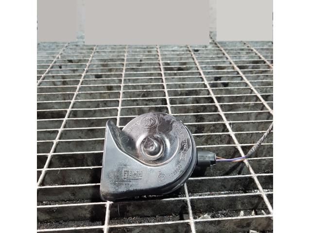 bontott BMW X1 Kürt