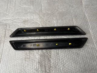 bontott BMW X1 Küszöb Díszléc Szett